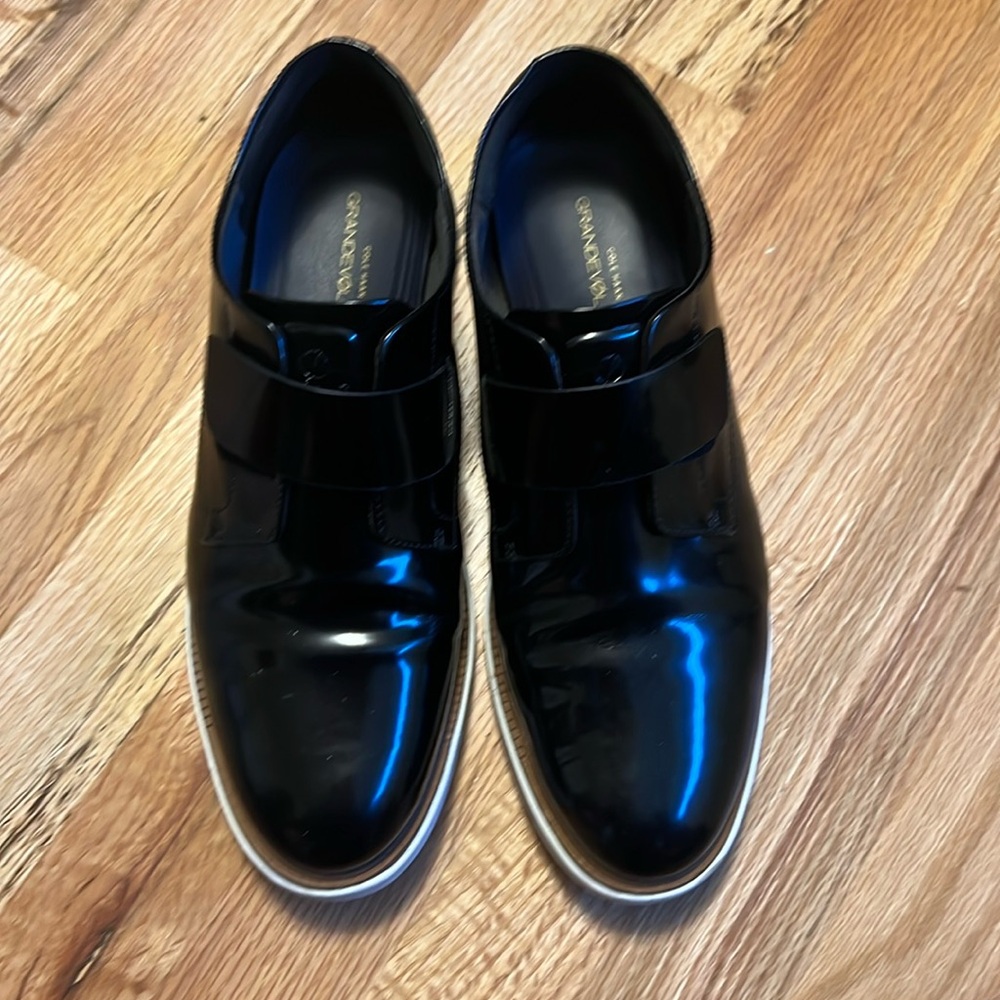 Cole Haan grande evolution patent black shoes size 9